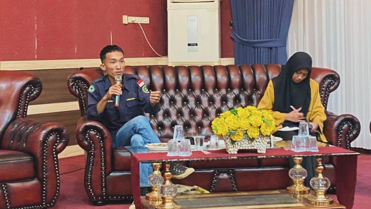 M Hijrah Setiawan, S.Sos narasumber FORKOMNAS KPI SE Sumatera